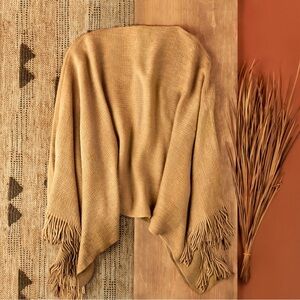 NWT Camel Rowan Poncho